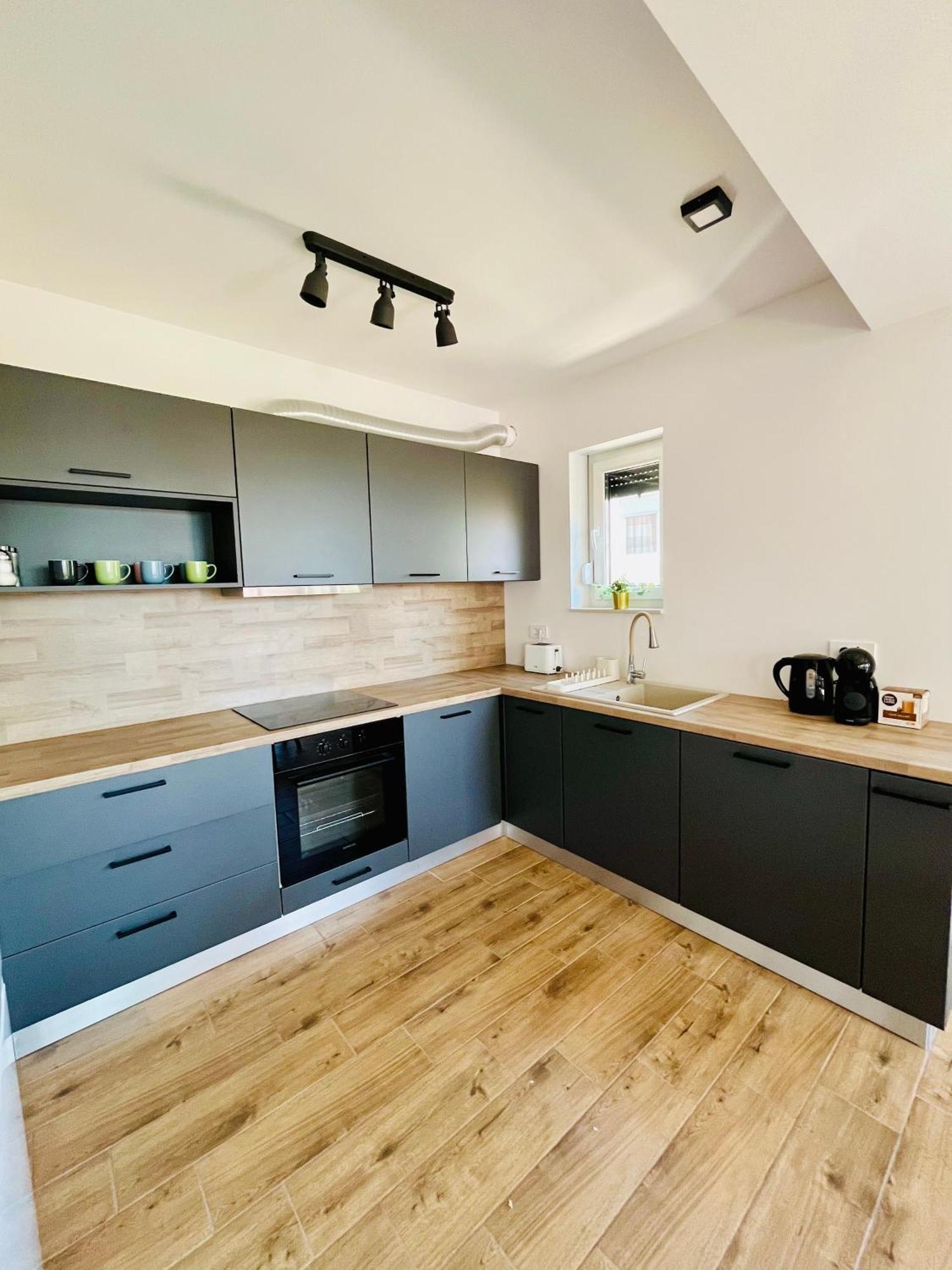 Princess Lea'S Apartment Zadar Bagian luar foto