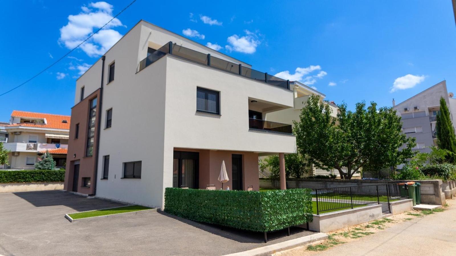 Princess Lea'S Apartment Zadar Bagian luar foto